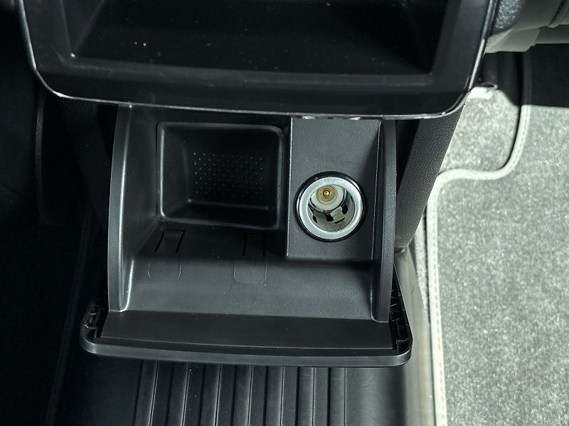 Škoda Superb (2022) Combi 1.5 TSI Style+ - fotka 26 z 30