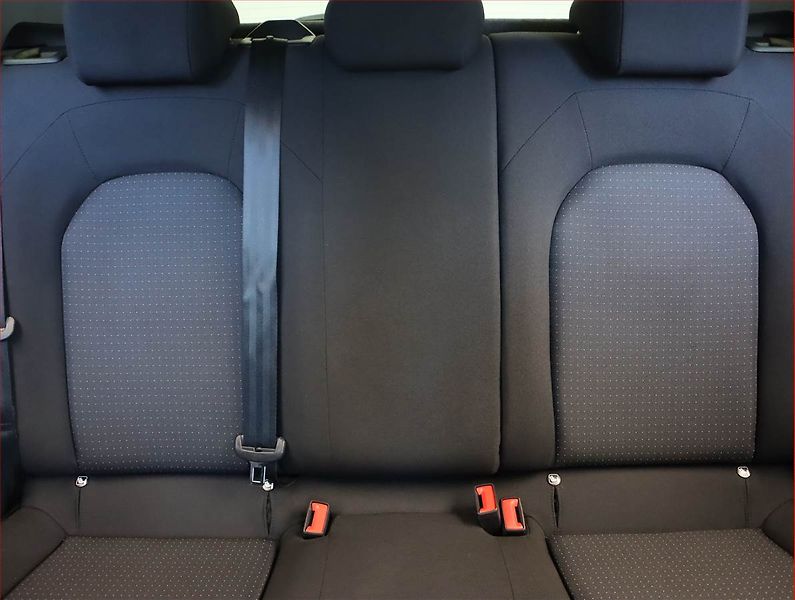 Seat Arona (2022) Xcellence 1.0 TSI, Automat - fotka 10 z 22