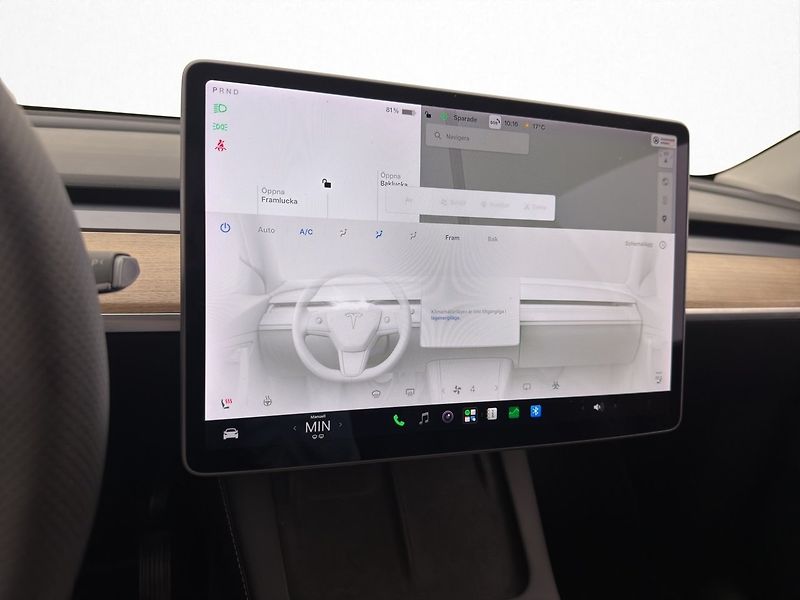 Tesla Model Y Long Range AWD - fotka 16 z 29