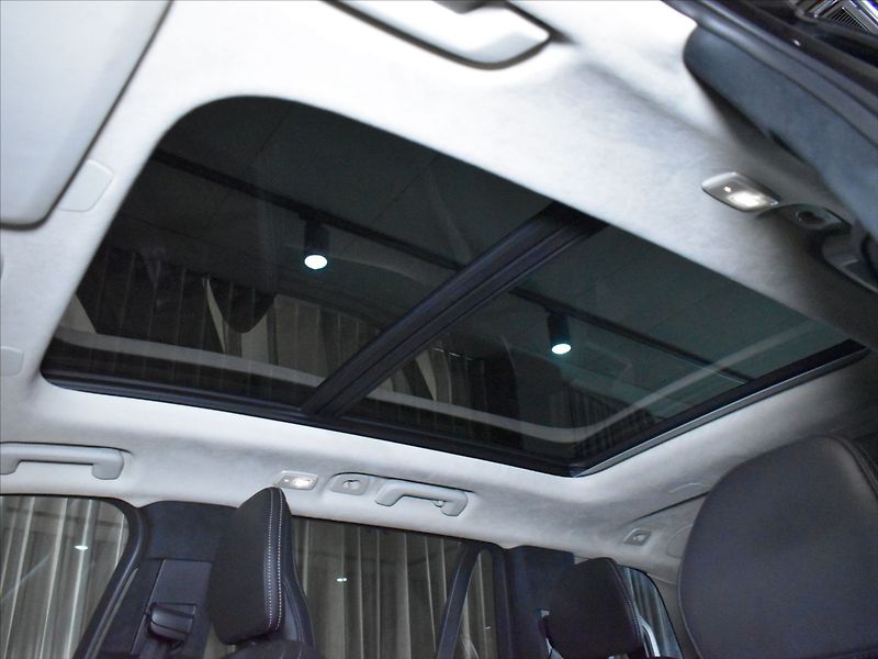 Volvo XC90 2,0 T8 AWD Ultra B&W,Vzduch, - fotka 19 z 35