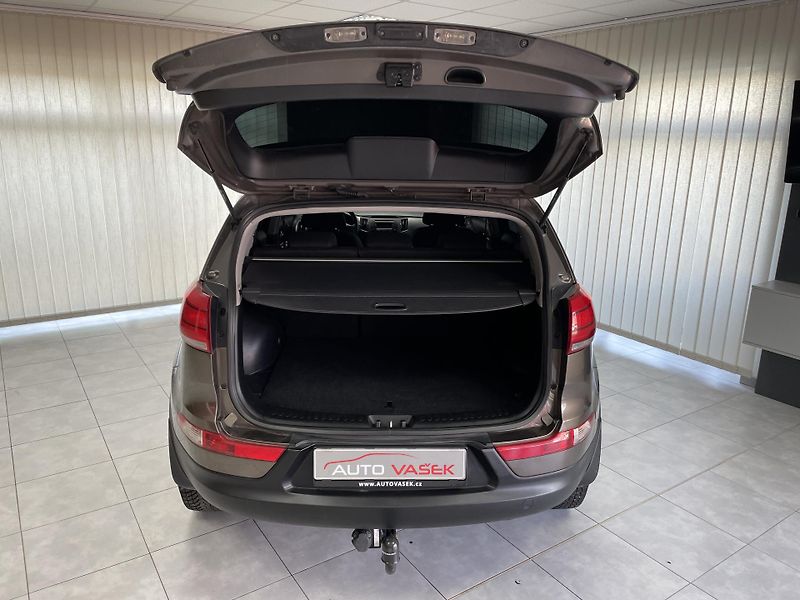 Kia Sportage 1.6 GDi ČR TZ REZERVACE  - fotka 23 z 23