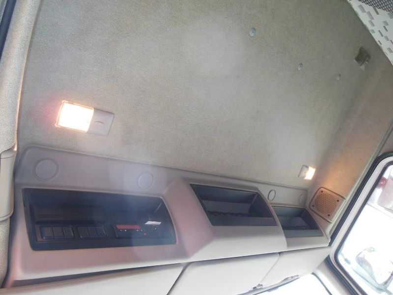 DAF LF 250.16 FA, D-hollandia 2000 kg - fotka 23 z 35