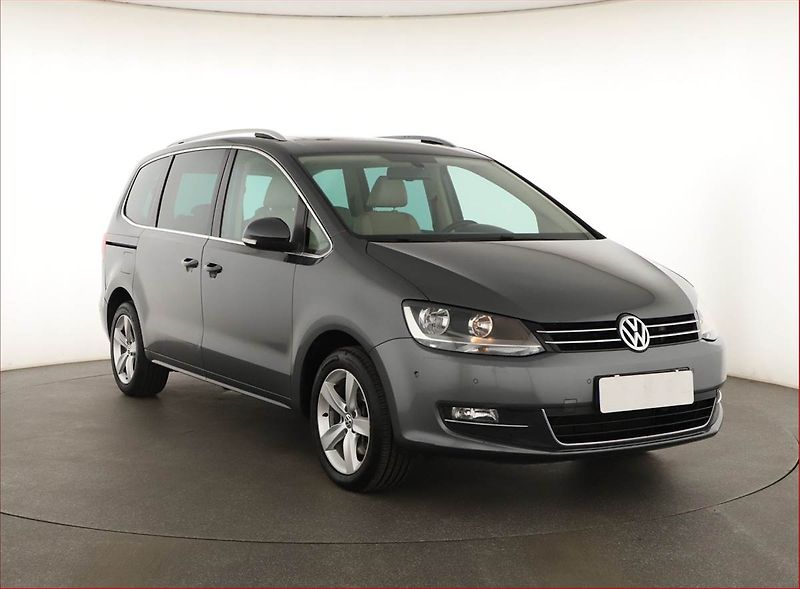 Volkswagen Sharan (2011) 2.0 TDI, 7 míst, Tempomat - fotografie inzerátu