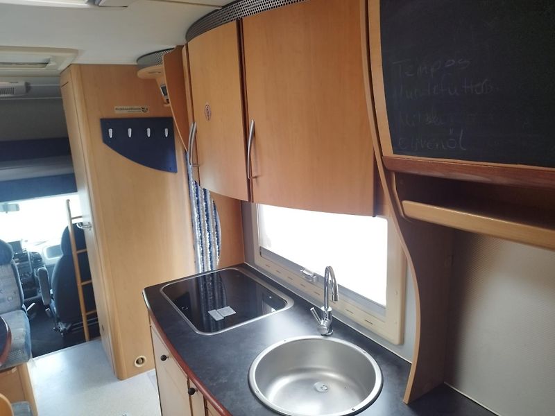 Fiat Ducato 2.8JTD EURAMOBIL GARÁŽ - fotka 14 z 19