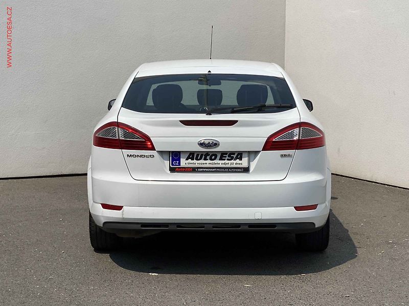 Ford Mondeo (2010) 1.8 TDCi, AC, temp - fotka 5 z 14