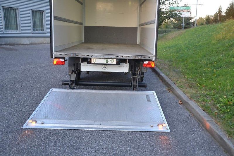 Mercedes-Benz Sprinter 316 hydr. čelo velká výbava  - fotka 19 z 35