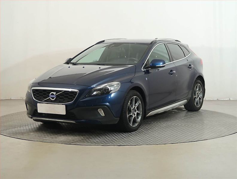 Volvo V40 (2014) 2.0 T4 AWD, 4X4, Automat - fotka 2 z 16