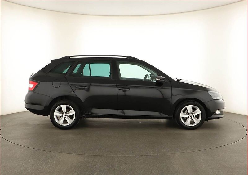 Škoda Fabia (2017) 1.4 TDI, ČR,1.maj, Navi - fotka 6 z 15