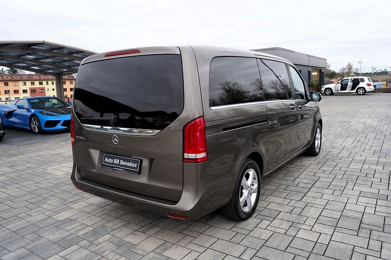 Mercedes-Benz Třídy V V 250d /Long/kůže/kamera - fotka 6 z 40