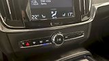 Volvo V90 (2018) Kombi Inscription 2.0 TDI 110k - náhled 30