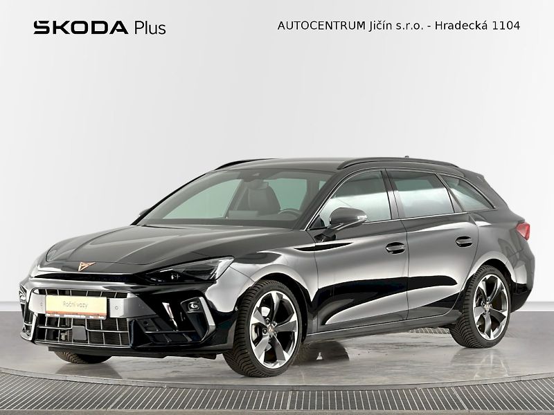 Cupra Leon (2024) ST 1.5 TSI 110kW DSG - fotka 1 z 31