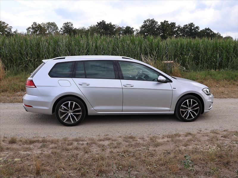 Volkswagen Golf 2.0 TDI 110kW DSG LED Join Taž - fotka 8 z 32