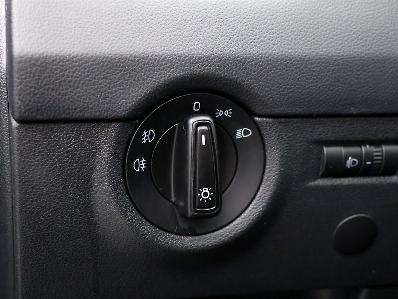 Škoda Octavia 1,6 TDI 81kW CZ Ambition Tažné - fotka 15 z 32