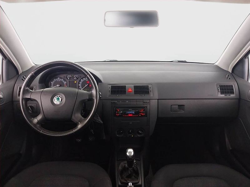 Škoda Fabia (2007) Elegance 1.4 16V, nová STK - fotka 8 z 21