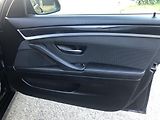 BMW Řada 5 (2015) 518d Touring NAVI velmi pěkný - náhled 41