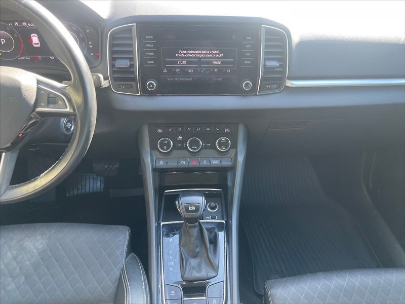 Škoda Karoq 1,5 TSI 110 Style AT - fotka 10 z 11