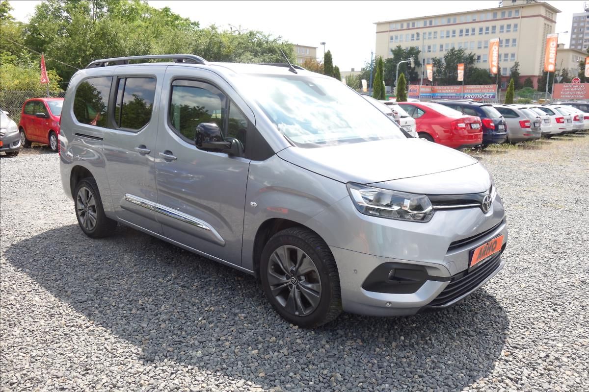 Toyota ProAce City Verso 1,2 T 96KW,ČR,1 MAJ.,7 MÍST.