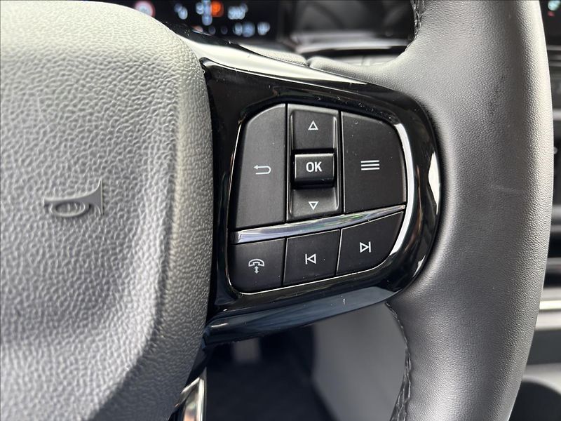 Ford Tourneo Custom 2,0 125kW Titanium X AWD L1 - fotka 29 z 47