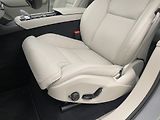 Volvo XC90 (2026) B5 AWD AUT BRIGHT PLUS 7míst - náhled 25