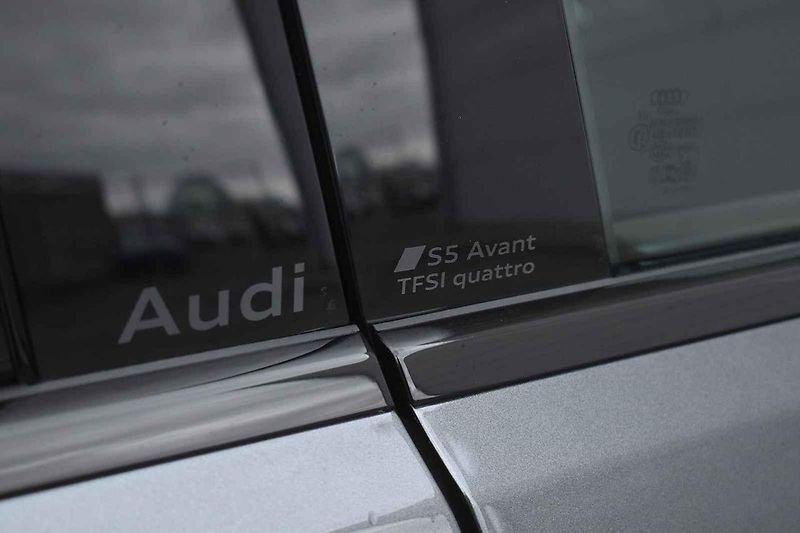 Audi S5 patří k autům, která se povedla.