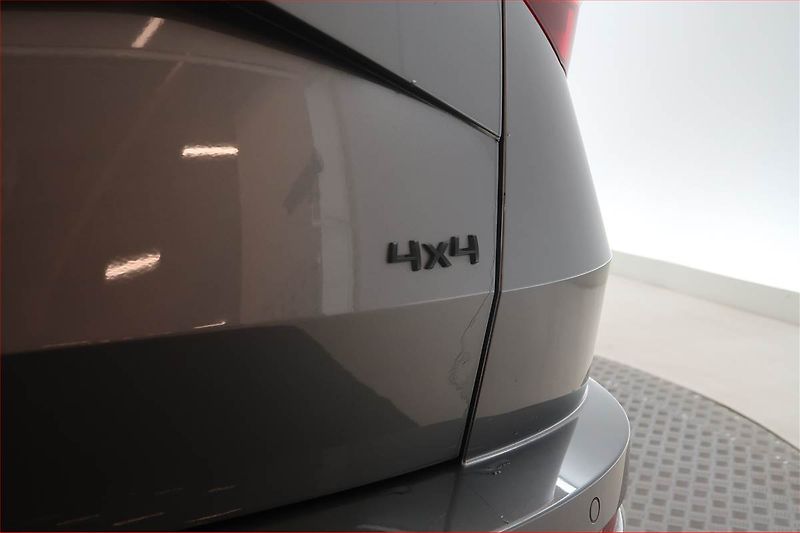 Škoda Karoq (2024) Sportline 2.0 TDI - fotka 25 z 27