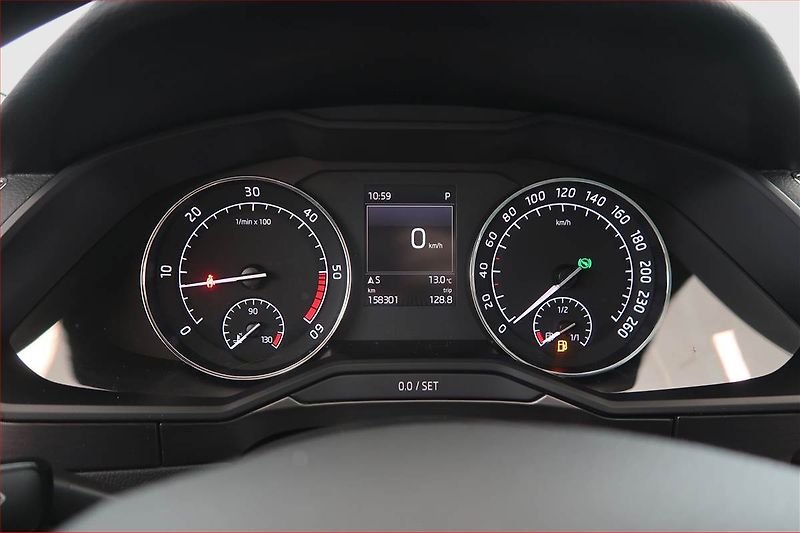 Škoda Superb (2016) Style 2.0 TDI, Automat - fotka 11 z 19