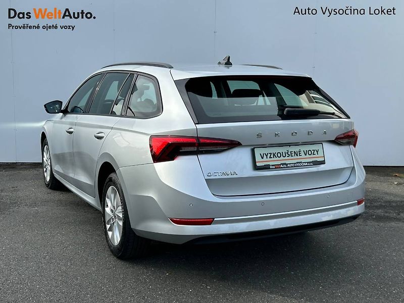 Škoda Octavia (2023) 2.0 TDI 110 kW LED - fotka 28 z 32