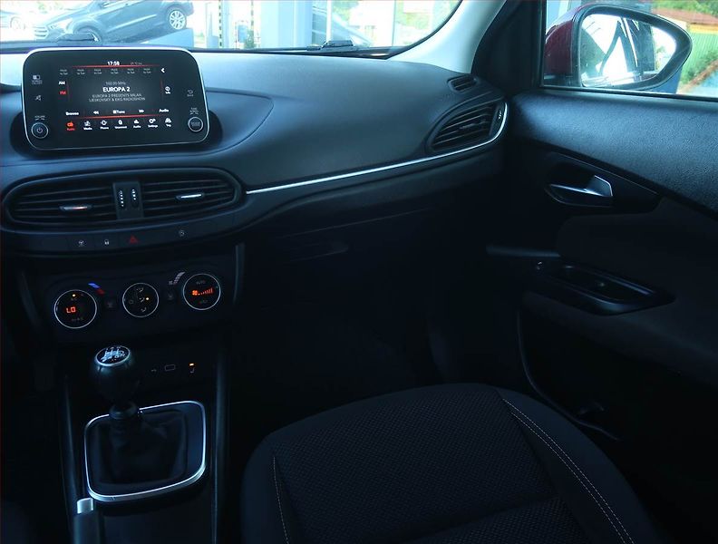 Fiat Tipo (2020) 1.4 16V, Serv.kniha, Tempomat - fotka 8 z 19