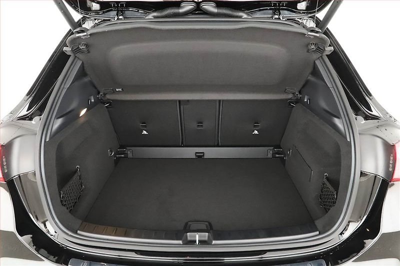 Mercedes-Benz GLA (2025) 200, PROGRESSIVE, DPH - fotka 26 z 29