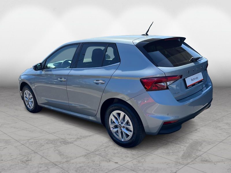 Škoda Fabia 1.0TSI 85kW TOP SELECTION - fotka 6 z 20
