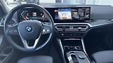 BMW Řada 3 318d Touring - náhled 6
