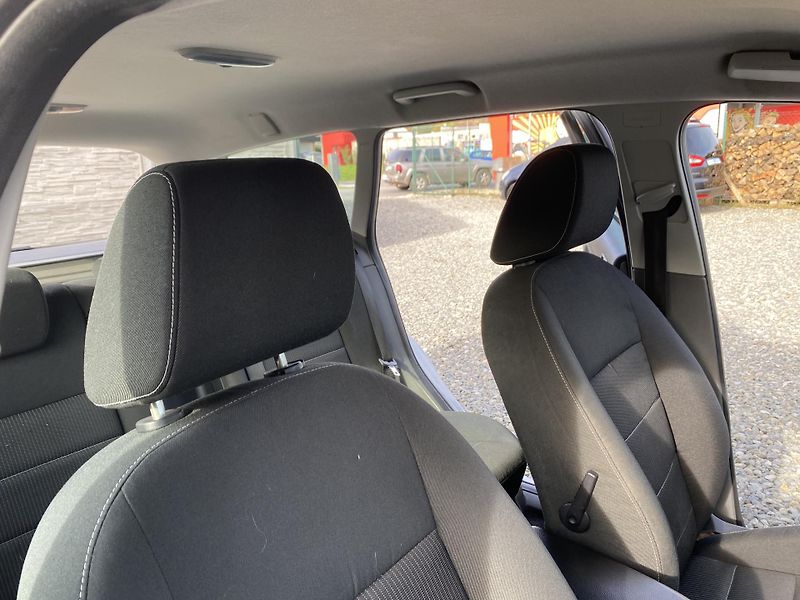 Ford Focus 2.0i 145PS LPG FORD COMBI TOP! - fotka 138 z 170