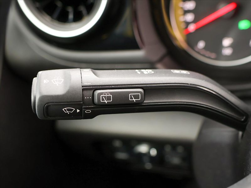 Mercedes-Benz Citan 1,5 112 CDI 85kW Obytná vest. - fotka 24 z 45