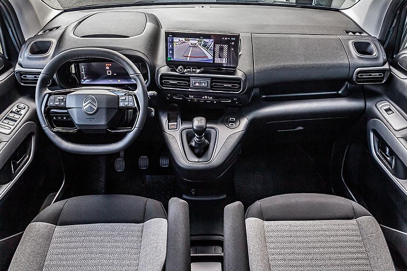 Citroën Berlingo (2026) 1,5 XL MAX Diesel 130k + ZIMA - fotka 15 z 16