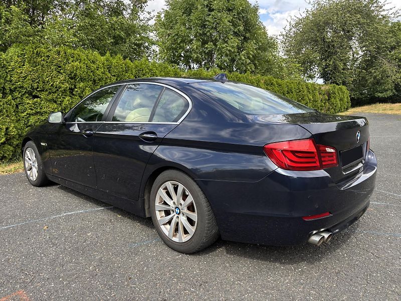BMW Řada 5 (2012) 525d Individual Nový motor kůž - fotka 7 z 27