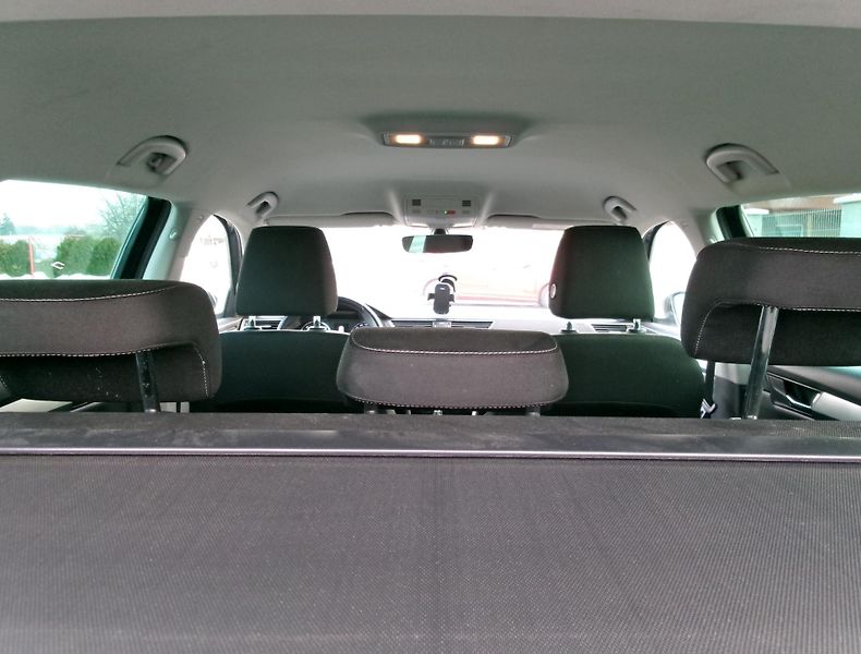 Škoda Superb 2.0 TDI NAVI AUTOKLIMA  - fotka 12 z 35
