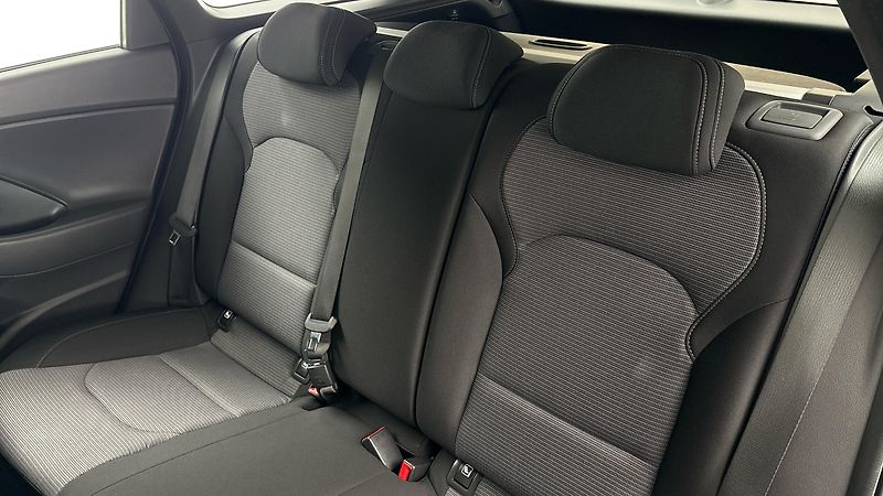 Hyundai i30 1.0 T-GDI Comfort Kombi - fotka 16 z 22