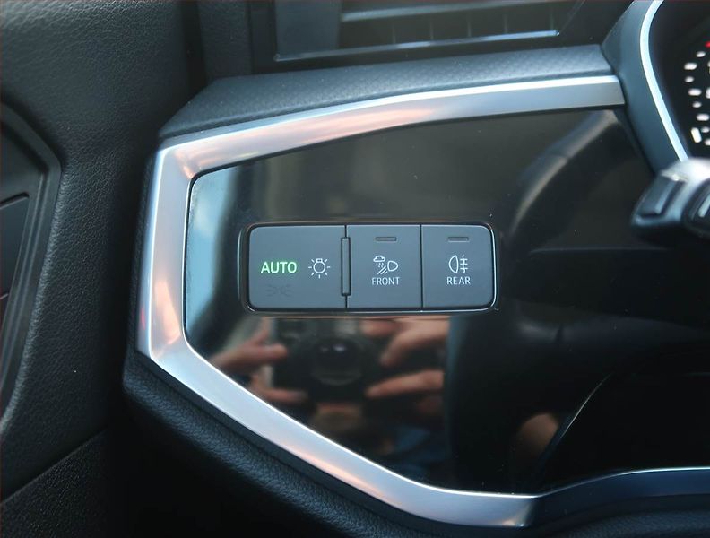 Audi Q3 (2020) 40 TFSI - fotka 21 z 25
