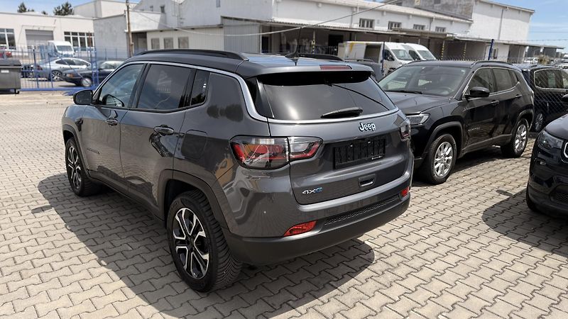 Jeep Compass (2023) 1.3 T4 PHEV,4x4,ZÁRUKA - fotka 44 z 56