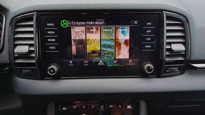 Škoda Karoq 2.0 TDI 110kW DSG 4x4 WEBASTO - fotka 41 z 50