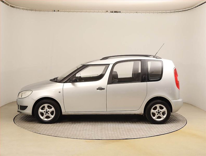 Škoda Roomster (2011) 1.4 16V, Serv.kniha - fotka 3 z 18