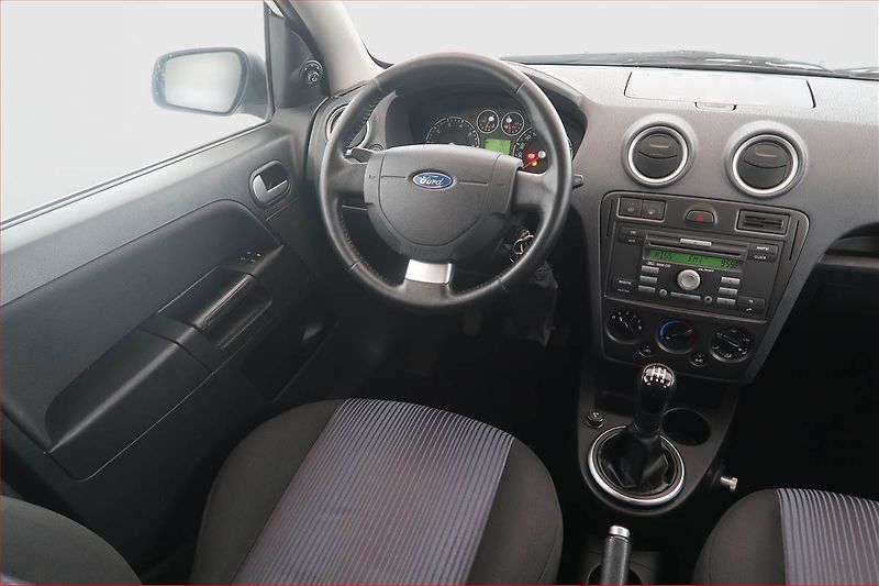 Ford Fusion (2007) 1.4, po STK, Klima, rezervace - fotka 7 z 15