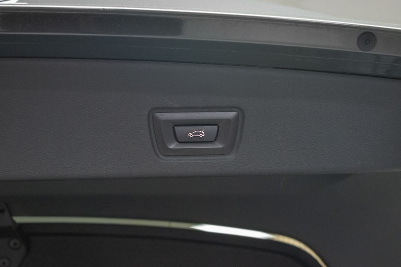 BMW Řada 4 420d xD ///M*ZÁRUKA*TAŽNÉ*ČR 1 - fotka 40 z 42