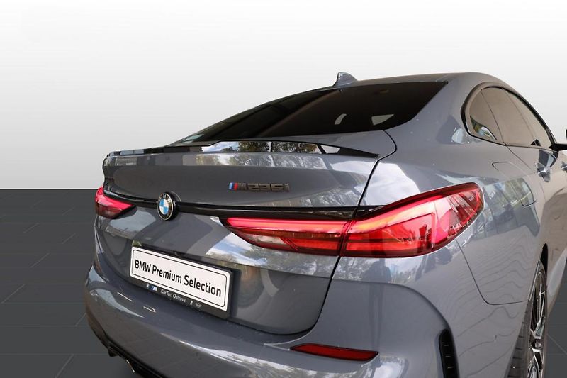 BMW Řada 2 M235i xDrive Gran Coupé - fotka 19 z 26