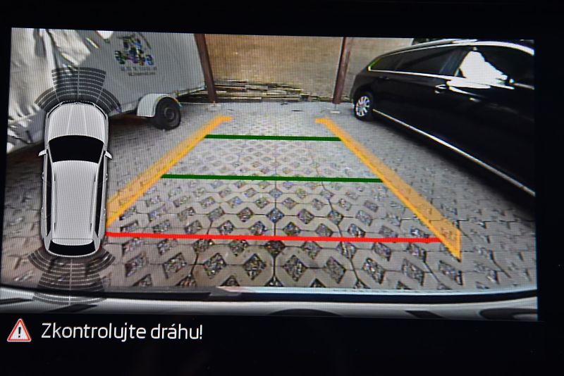 Škoda Kodiaq 2.0 TDi CR SPORT LINE,KŮŽE,LED - fotka 22 z 51