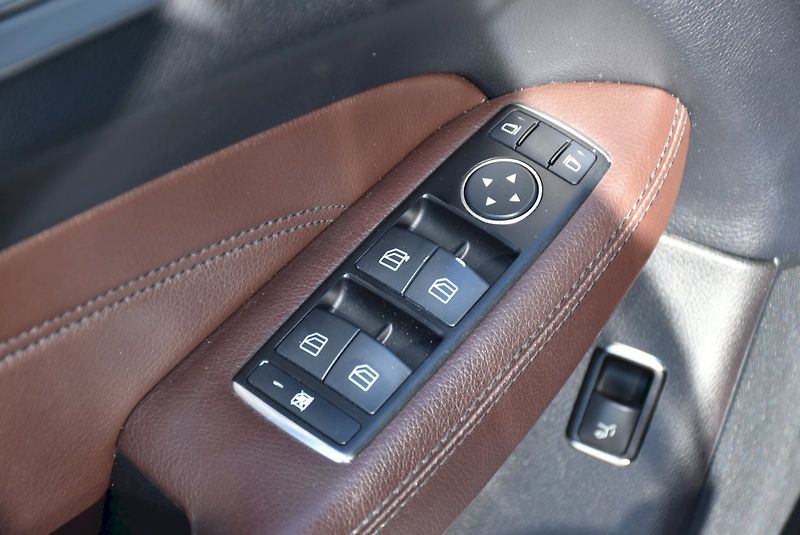 Mercedes-Benz Třídy M (2013) 3.0 Cdi 190kW 4x4 - fotka 30 z 31