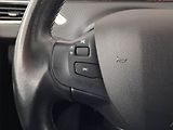 Peugeot 208 (2019) 1.2 PureTech, Automat, Navi - náhled 16