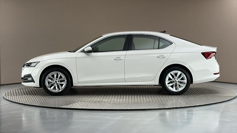 Škoda Octavia 2.0 TDI Style - fotka 4 z 26
