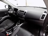 Mitsubishi Outlander (2012) 2.2DI-D/AWD/1.Maj.ČR/7.míst/ - náhled 19