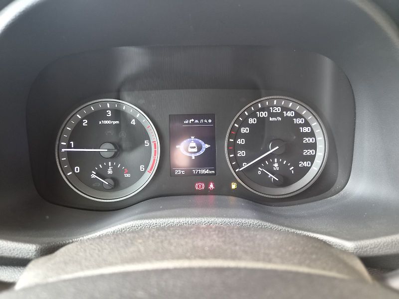 Hyundai Tucson 1.7 Trikolor Go! - fotka 16 z 27
